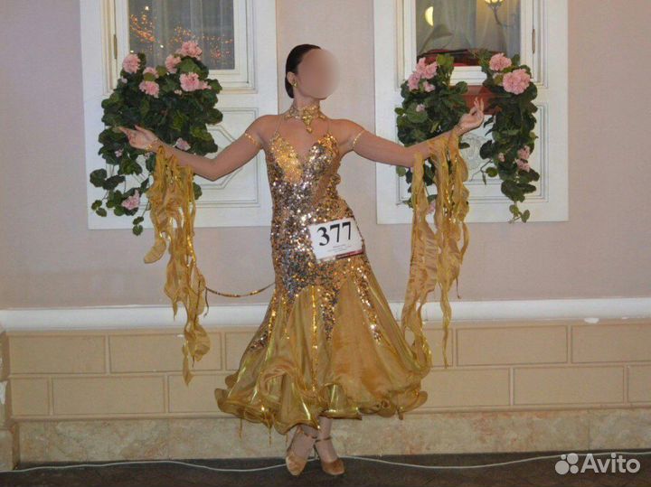 Платье для бальных танцев стандарт
