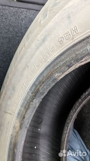 Bridgestone Dueler H/P 215/65 R16 98H