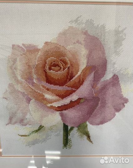 Картина вышитая крестом ручная работа