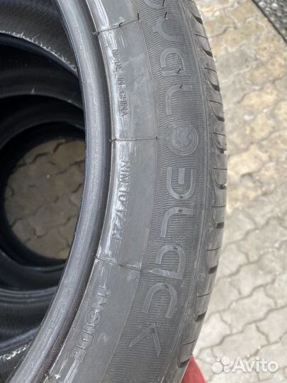 Royal Black Royal Power 295/40 R21 111W