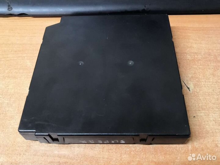 Блок комфорта 1K0937087P