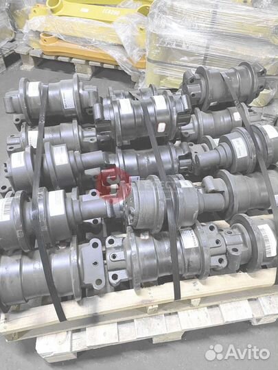 Каток поддерживающий Hitachi ZX330LC-3G