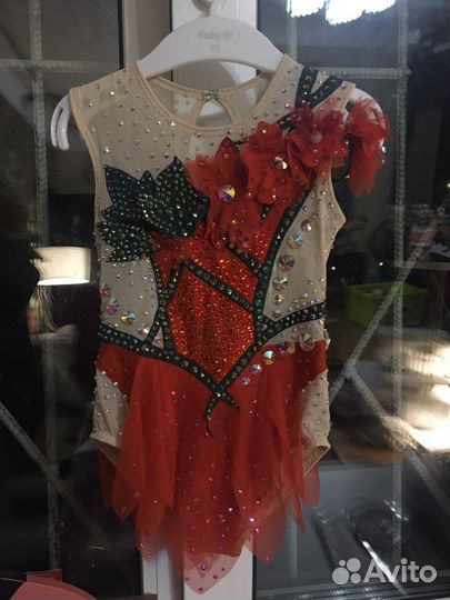 Купальник для художественной гимнастики