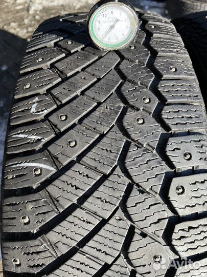 Continental ContiIceContact 4x4 215/60 R17