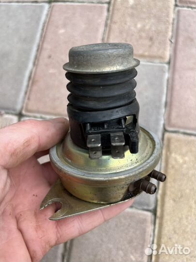 Ножная кнопка/помпа омывателя Ваз 2101-03