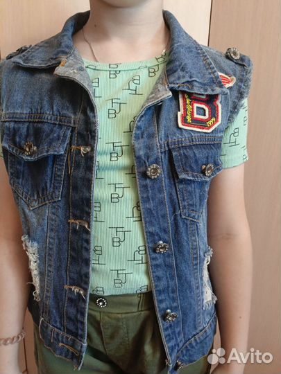 Жилетка джинсовая детская