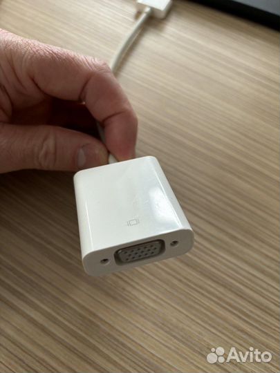 Apple 30-pin to VGA Adapter(ориг)