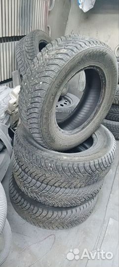 Nokian Tyres Hakkapeliitta 8 185/70 R14