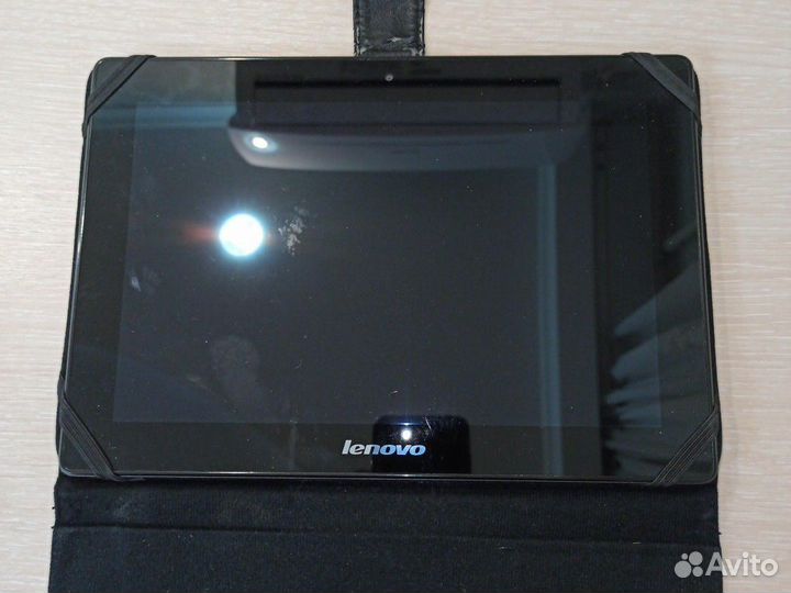 Планшет Lenovo