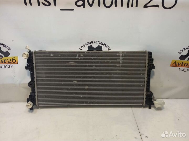 Касета радиаторов Volkswagen Polo 5