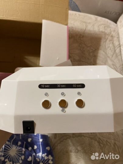 Ультрафиолетовая лампа-сушка для ногтей