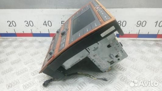 Магнитола volkswagen phaeton 1 (UEA02I301)