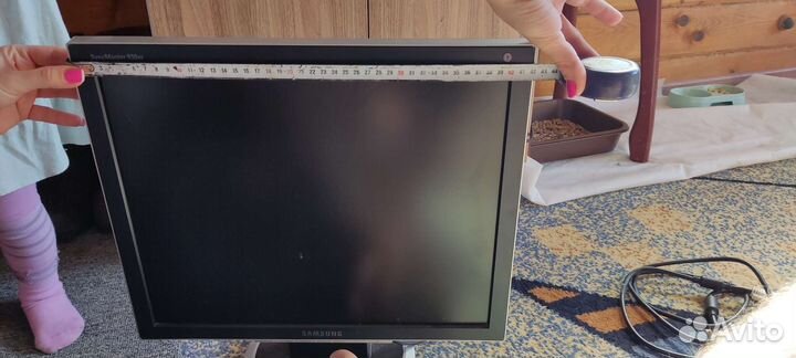 Монитор Samsung