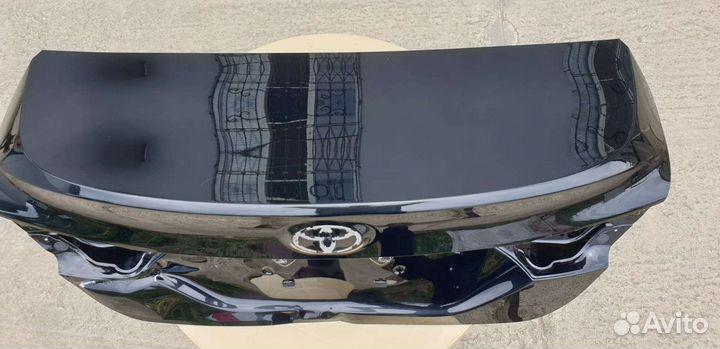 Запчасти на toyota camry v70