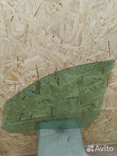 Стекло переднее правое Volvo XC70 V70 S80