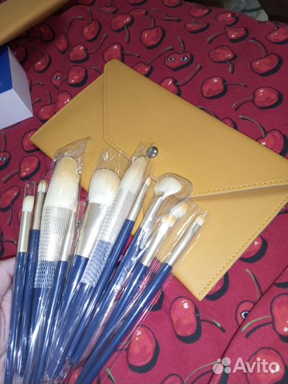 Кисти для макияжа