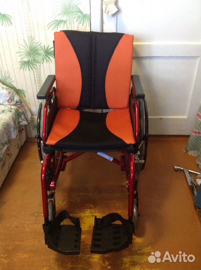 Коляска инвалидная