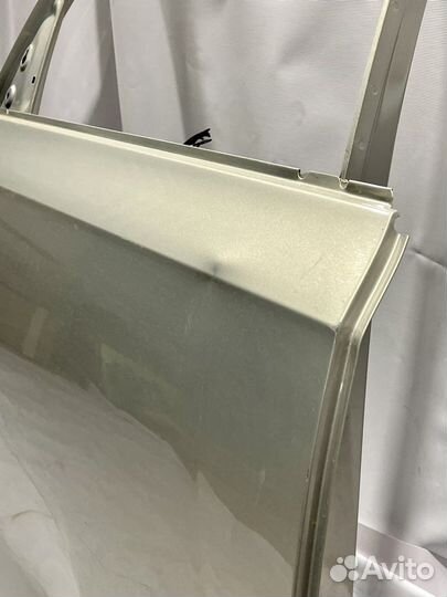 Дверь задняя правая Volkswagen Polo. Оригинал