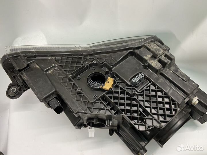 Фара skoda superb