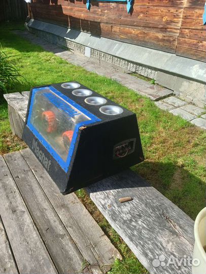 Активный сабвуфер