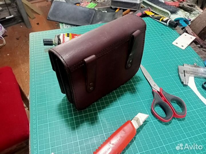 Сумка на пояс под документы