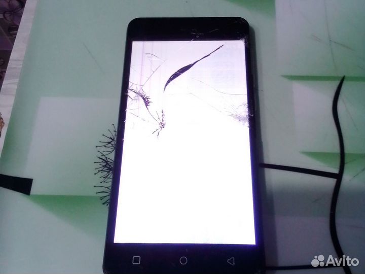 Мобильные телефоны