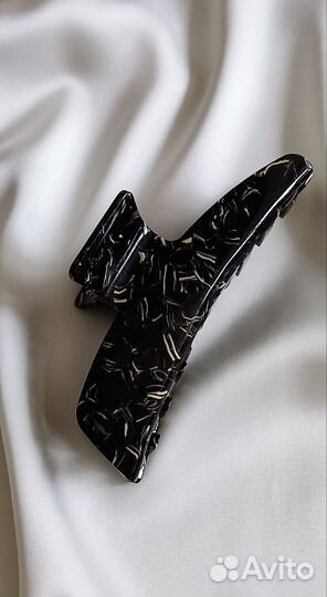 Большой ацетатный краб Дальний