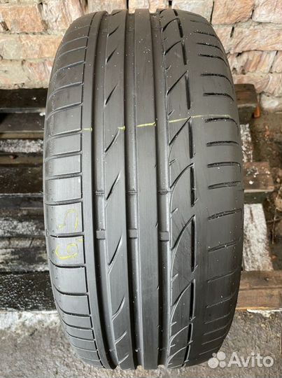 Bridgestone Potenza S001 225/50 R17