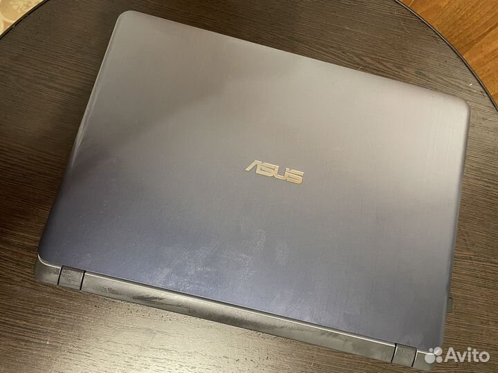 Ноутбук asus x507u