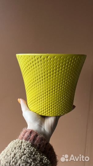 Цветок и горшки