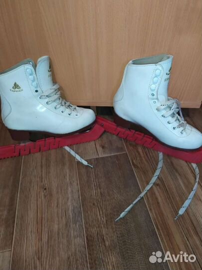 Коньки фигурные детские