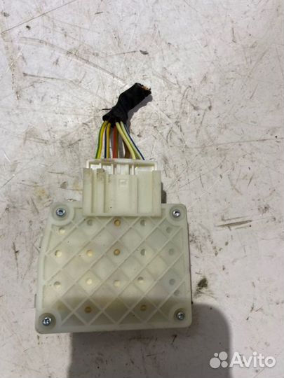 Кнопка регулировки сиденья передняя правая Bmw 5