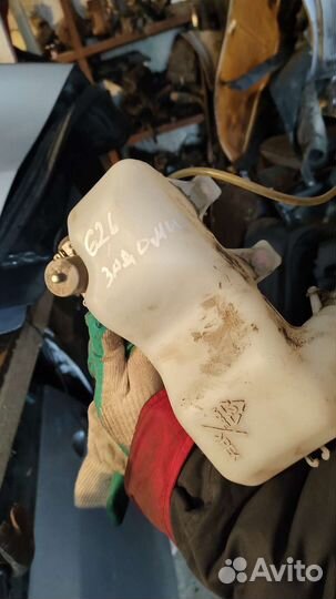 Бачок омывателя задний mazda 626ge