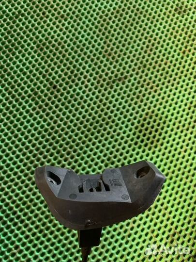 Трос лючка бака Opel Astra H Z18XER 2007