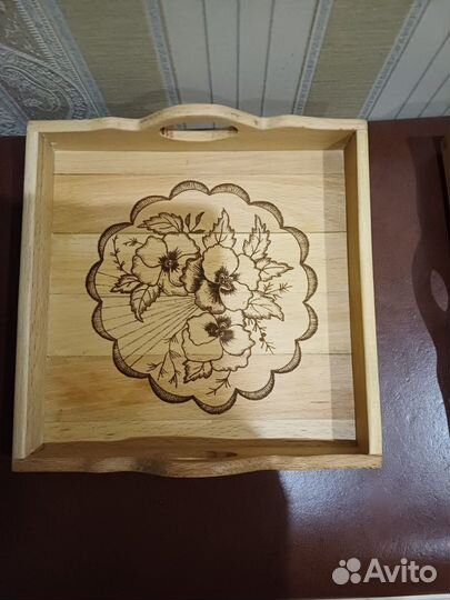 Поднос деревянный
