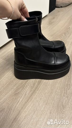 Ботинки женские,ботильоны