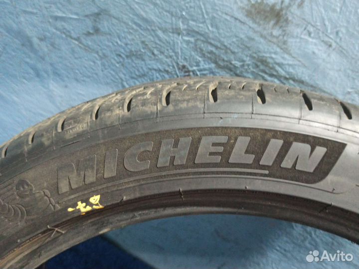 Michelin Pilot Sport 4 275/40 R20 106Y
