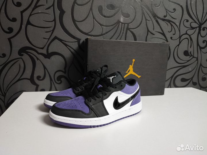 Nike Air Jordan 1 Low Court Purple