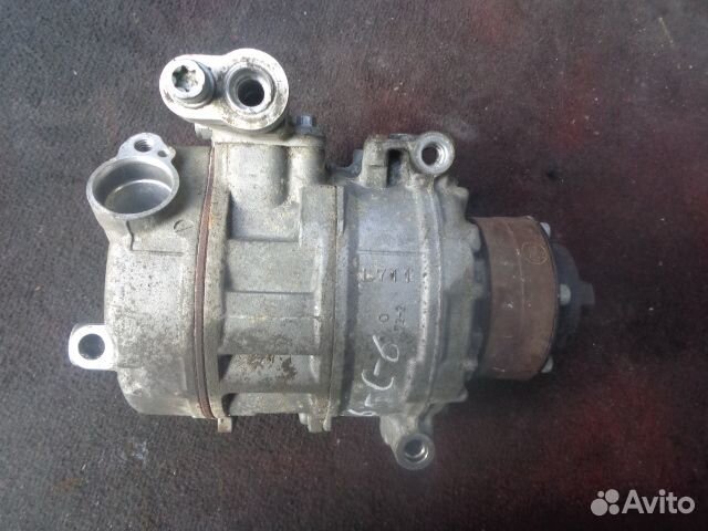 Б/У Компрессор кондиционера 4471807734 4F0260805L