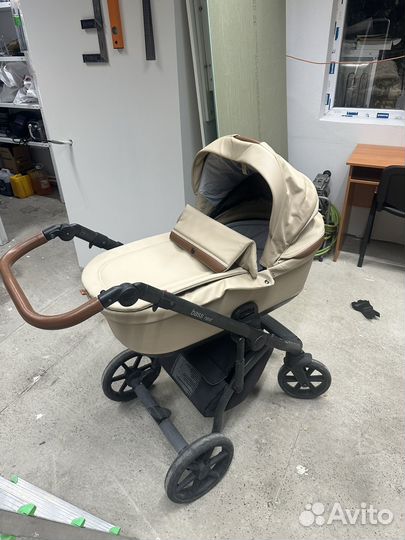 Продам коляску 3 в 1
