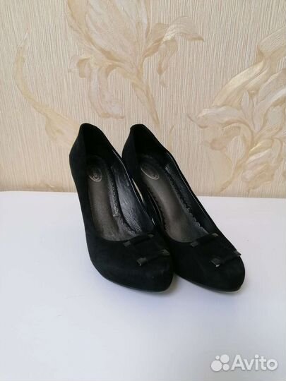 Туфли замшевые 34-35