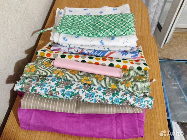 Лоскутки ткани для творчества