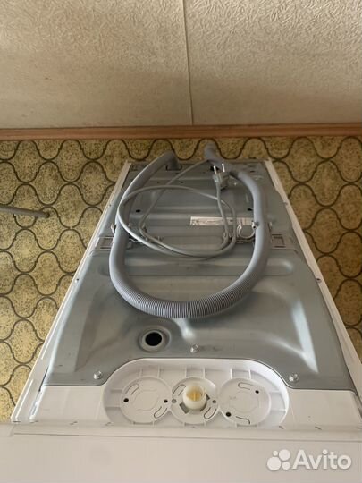 Стиральная машина с вертикальной загрузкой