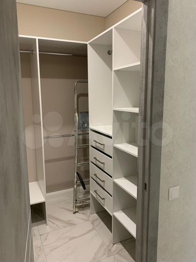 2-к. квартира, 57 м², 3/24 эт.