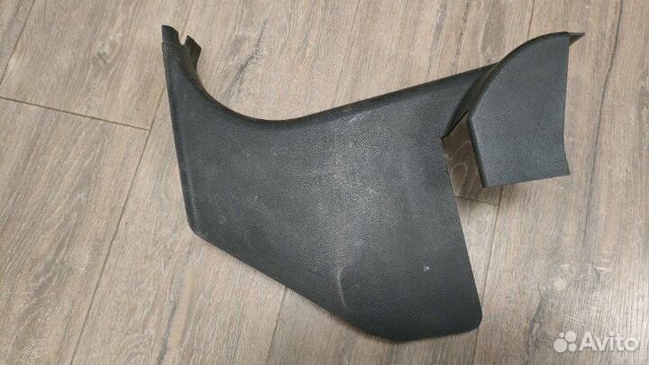 Обшивка стойки передняя левая Mercedes Gl 320 Cdi