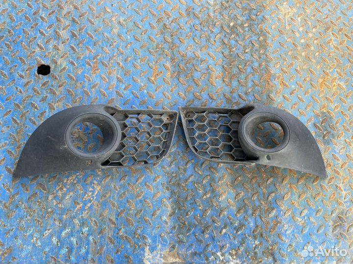 Накладка на птф mitsubishi lancer 10