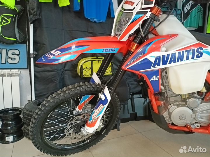 Эндуро (enduro) мотоцикл Avantis A8