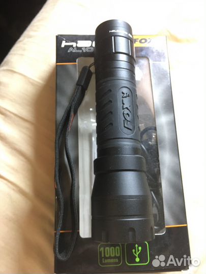 Фонарь FOX 1000 lumen светит далеко