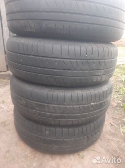 Pirelli Carrier 185/65 R15