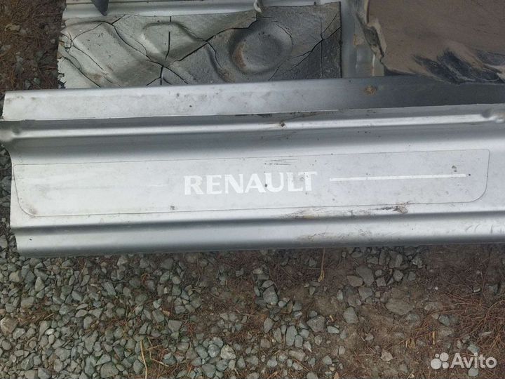 Стойка центральная Логан 2